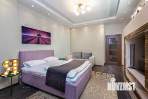 1-к квартира, посуточно, 62м2, 1/1 этаж