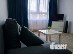 1-к квартира, посуточно, 37м2, 1/1 этаж