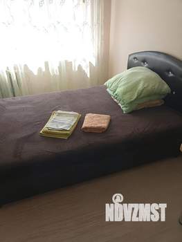 1-к квартира, посуточно, 38м2, 3/6 этаж