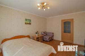 1-к квартира, посуточно, 43м2, 6/10 этаж
