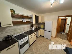 1-к квартира, посуточно, 35м2, 4/10 этаж