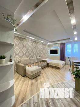 Студия квартира, посуточно, 34м2, 14/19 этаж