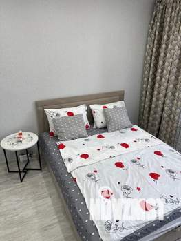 Студия квартира, посуточно, 22м2, 13/16 этаж