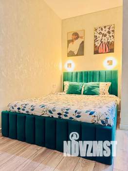 Студия квартира, посуточно, 30м2, 21/22 этаж