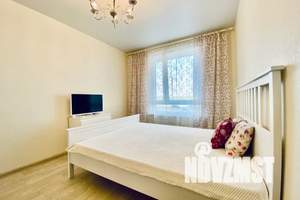 1-к квартира, посуточно, 35м2, 2/18 этаж