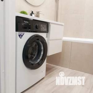 2-к квартира, посуточно, 38м2, 18/23 этаж