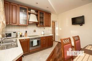 3-к квартира, на длительный срок, 81м2, 5/5 этаж