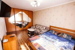 1-к квартира, посуточно, 32м2, 7/9 этаж