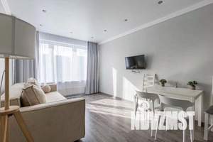 1-к квартира, посуточно, 42м2, 5/17 этаж