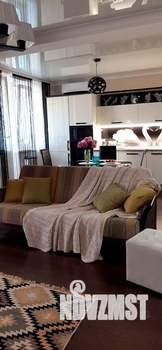 1-к квартира, посуточно, 51м2, 14/20 этаж