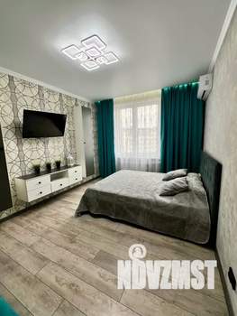 1-к квартира, посуточно, 42м2, 8/19 этаж