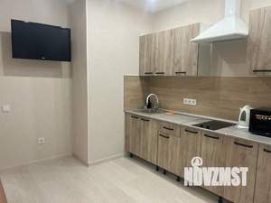 1-к квартира, посуточно, 37м2, 8/19 этаж