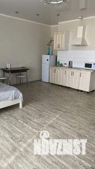 Студия квартира, посуточно, 35м2, 13/15 этаж