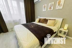 1-к квартира, посуточно, 40м2, 8/14 этаж