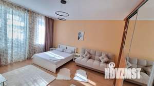 1-к квартира, посуточно, 56м2, 1/1 этаж