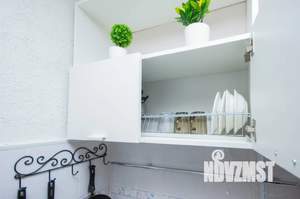 Студия квартира, посуточно, 13м2, 1/14 этаж