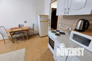 1-к квартира, посуточно, 35м2, 1/9 этаж