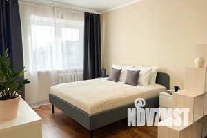 1-к квартира, посуточно, 48м2, 3/17 этаж