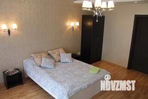 3-к квартира, посуточно, 80м2, 1/1 этаж