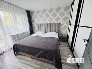 2-к квартира, посуточно, 45м2, 5/5 этаж