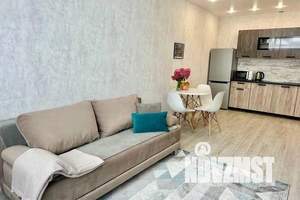 1-к квартира, посуточно, 42м2, 3/19 этаж