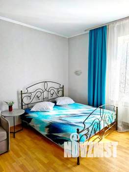 Студия квартира, посуточно, 30м2, 3/15 этаж