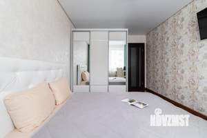 2-к квартира, посуточно, 60м2, 1/1 этаж