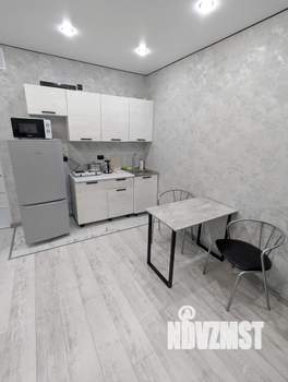 Студия квартира, посуточно, 34м2, 7/12 этаж