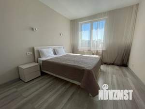 1-к квартира, посуточно, 40м2, 9/16 этаж