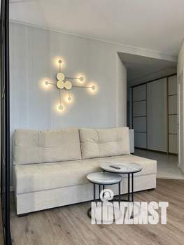 Студия квартира, посуточно, 37м2, 12/18 этаж