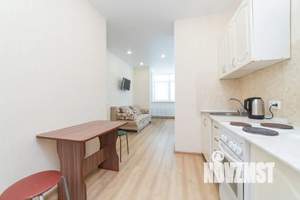 2-к квартира, посуточно, 50м2, 8/17 этаж