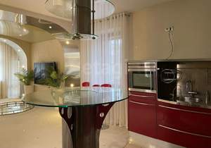 3-к квартира, на длительный срок, 119м2, 5/5 этаж