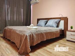 2-к квартира, посуточно, 49м2, 1/1 этаж