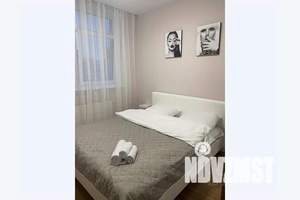 2-к квартира, посуточно, 40м2, 10/19 этаж