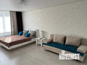 1-к квартира, посуточно, 41м2, 11/16 этаж