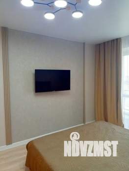 1-к квартира, посуточно, 40м2, 13/13 этаж