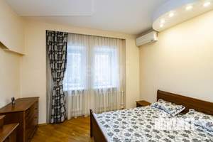 4-к квартира, на длительный срок, 139м2, 2/6 этаж