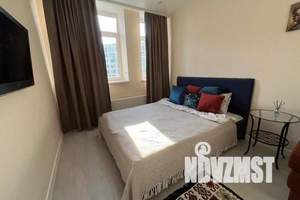 1-к квартира, посуточно, 32м2, 8/19 этаж