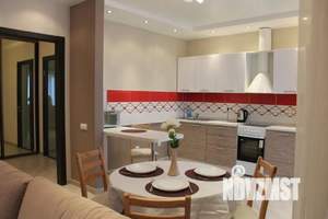 1-к квартира, посуточно, 60м2, 1/1 этаж