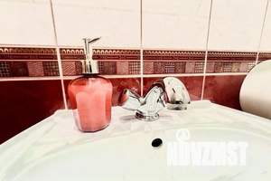 1-к квартира, посуточно, 35м2, 6/15 этаж