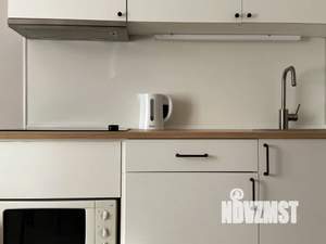 1-к квартира, посуточно, 34м2, 7/10 этаж