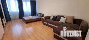 2-к квартира, посуточно, 52м2, 1/1 этаж