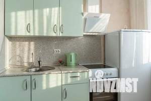 1-к квартира, посуточно, 33м2, 11/16 этаж