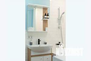 1-к квартира, посуточно, 42м2, 4/15 этаж