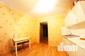 1-к квартира, посуточно, 38м2, 1/9 этаж