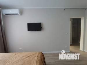 1-к квартира, посуточно, 37м2, 4/16 этаж