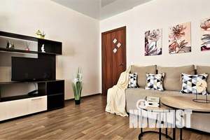 1-к квартира, посуточно, 42м2, 1/10 этаж