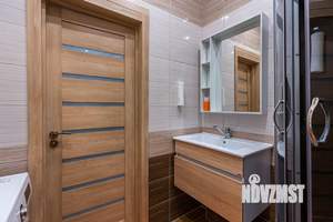 1-к квартира, посуточно, 46м2, 1/1 этаж