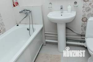 1-к квартира, посуточно, 40м2, 2/4 этаж