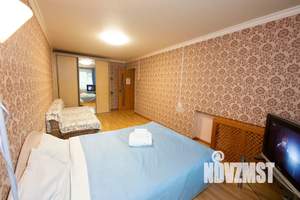 2-к квартира, посуточно, 52м2, 2/13 этаж